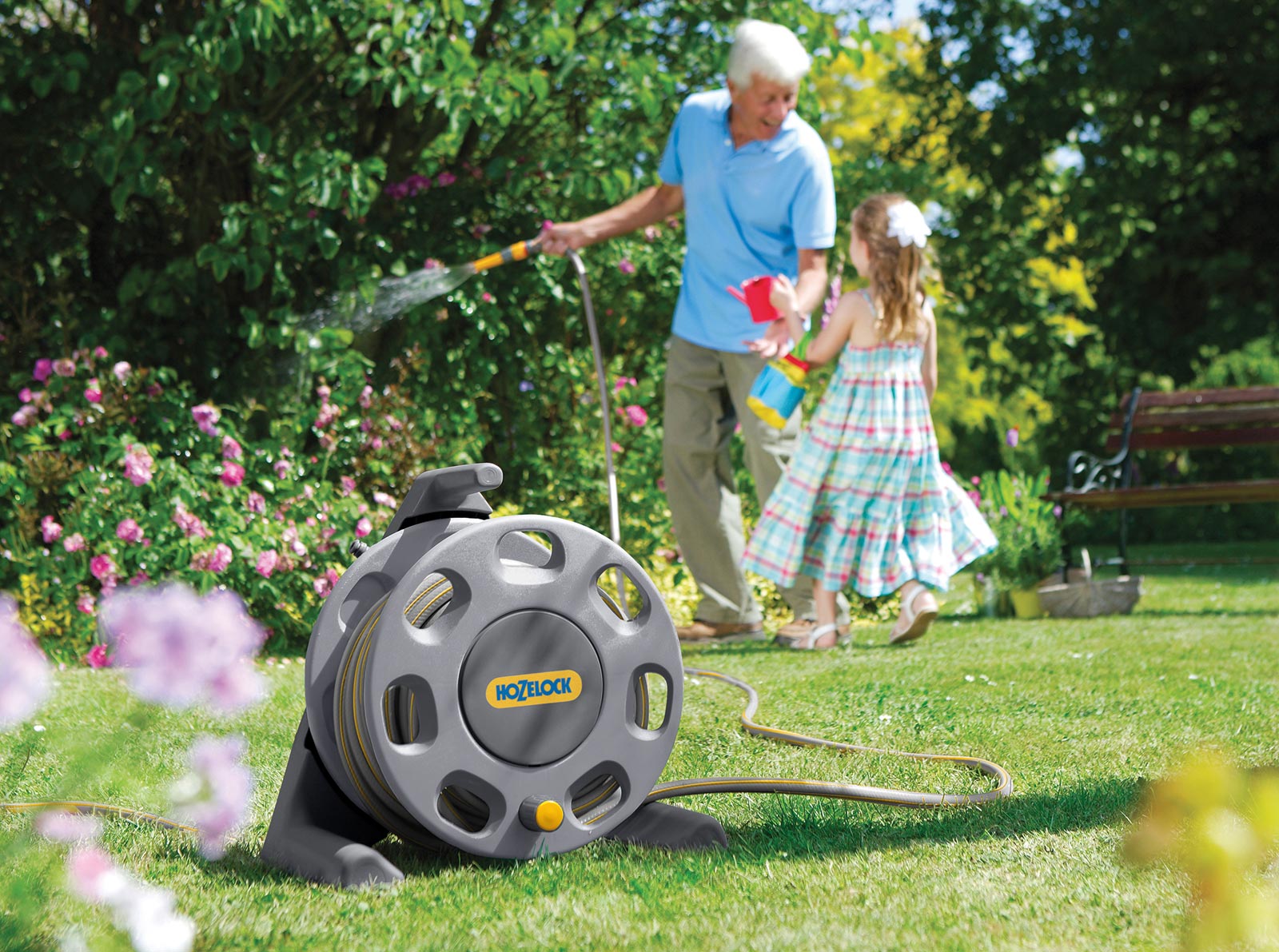 Hozelock 30M Compact Hose Reel Without Garden & Diy Gardening Accessories